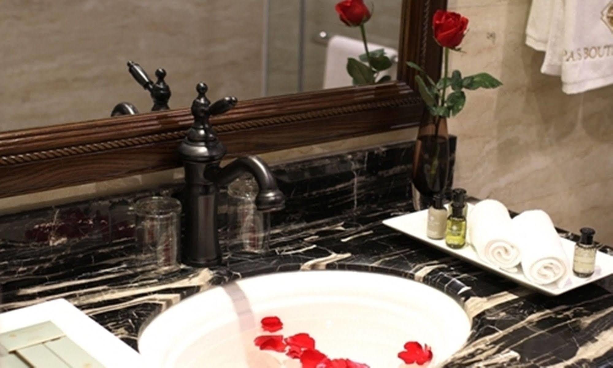 Paris Boutique Hotel Sapa Eksteriør billede
